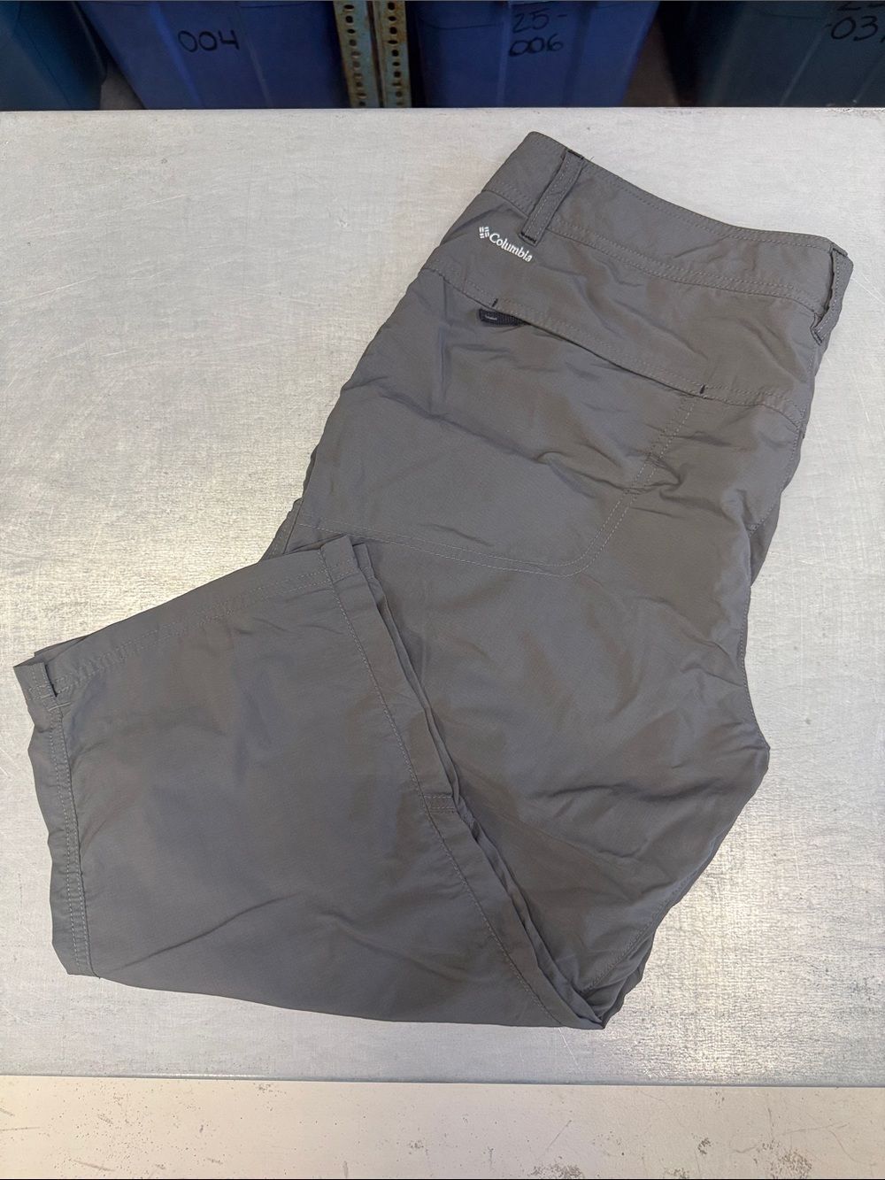 Columbia Women's Gray Capris Lightweight Outdoor Pants